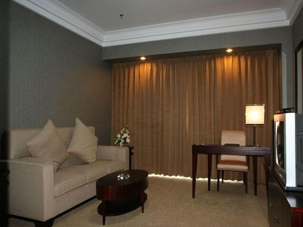 Standard Twin Room photo 2