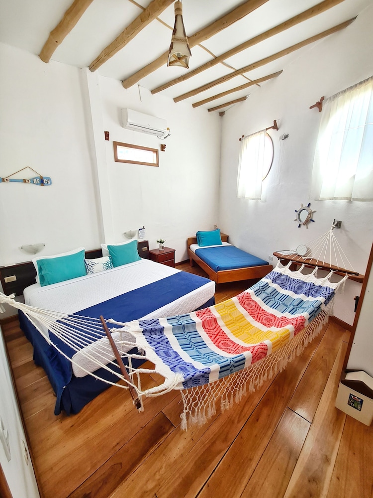 Standard Triple Room photo 3