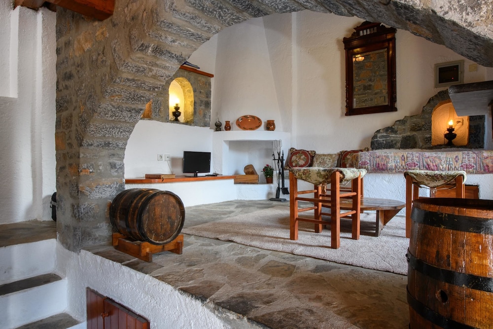 House, 1 Bedroom, Private Pool (Erato) - Photo 8