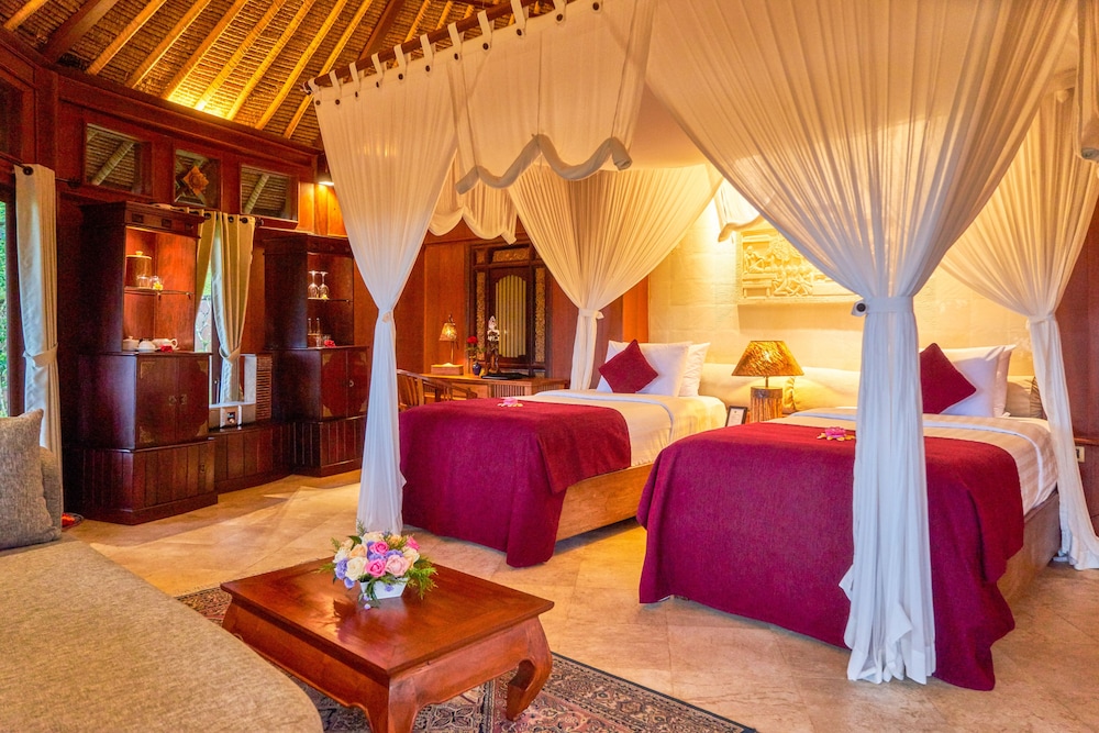Deluxe Spa Villa - Photo 1