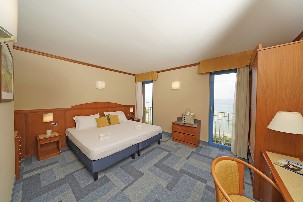 Comfort Double Room, Multiple Beds, Lakeside