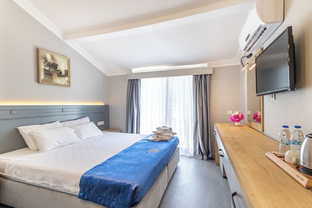 Economy Double Room, Non Smoking, Mountain View