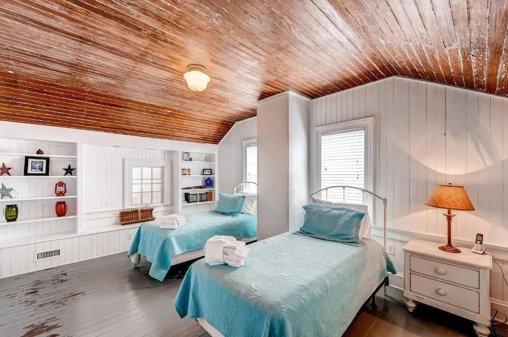 Family House, 3 Bedrooms, Ocean View, Sea Facing photo 1