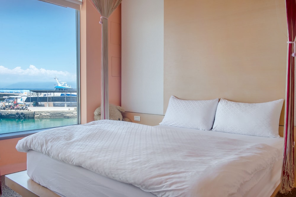 Double Room with Sea View photo 1