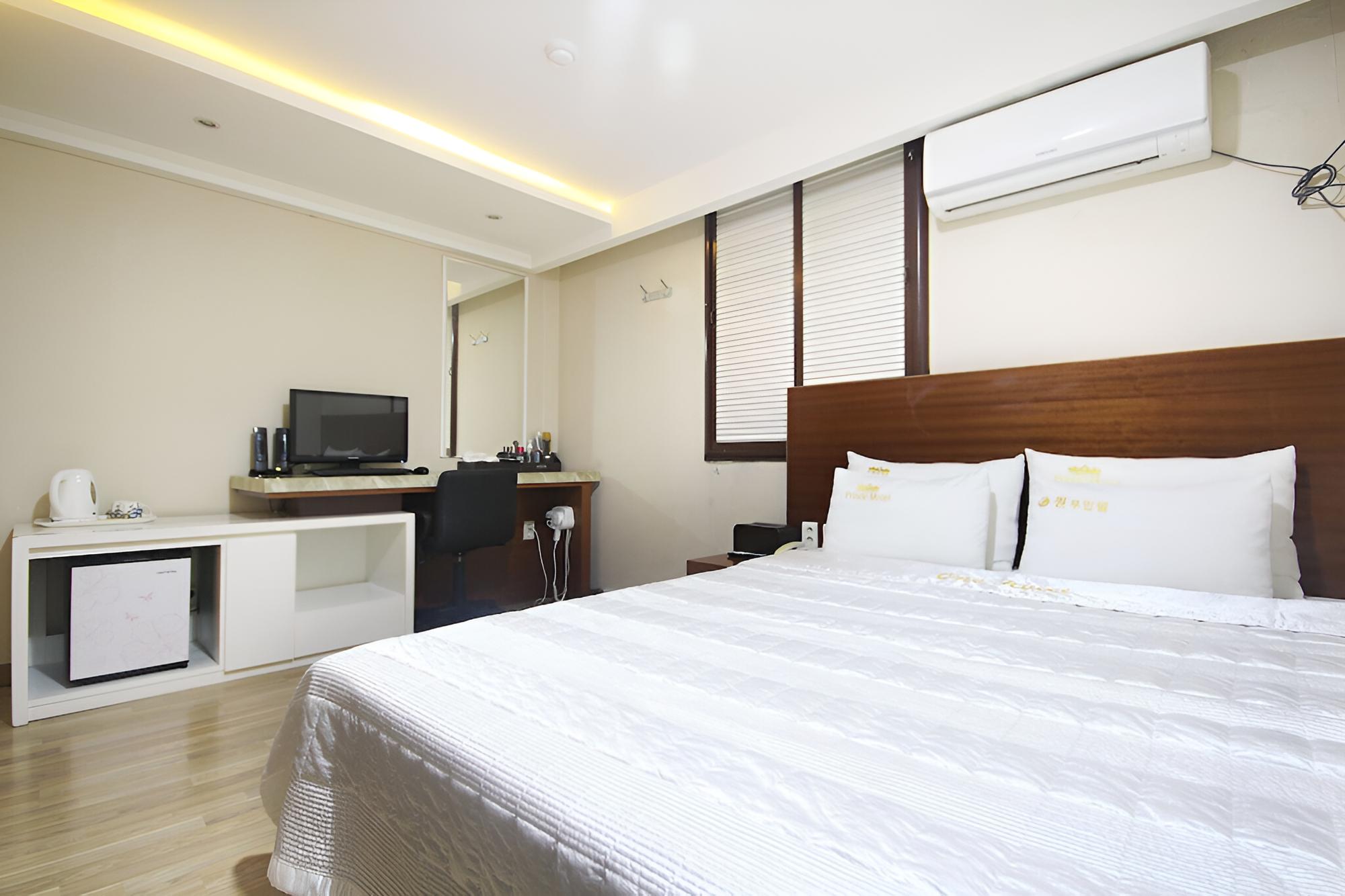 Room (Standard Room) photo 3