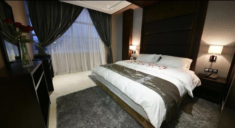 Grand Apartment, 2 Bedrooms, Accessible, Non Smoking photo 3