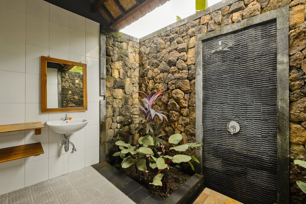 Two-Bedroom Villa with Private Pool - Photo 4