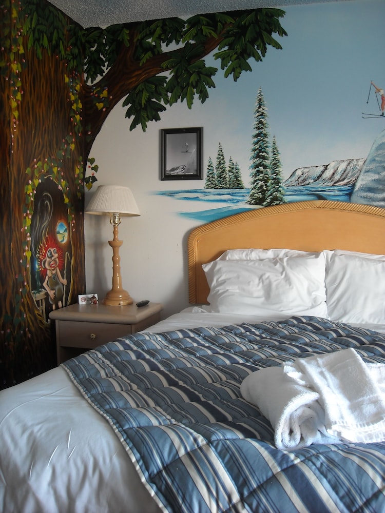 Design Room, 1 Queen Bed photo 1