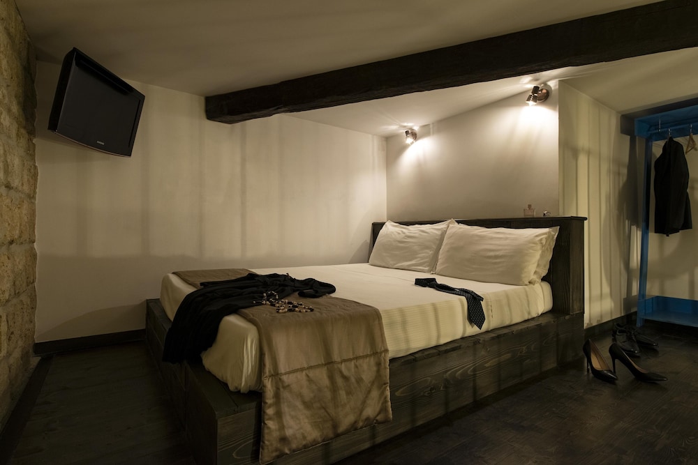Duplex with mezzanine/room with loft