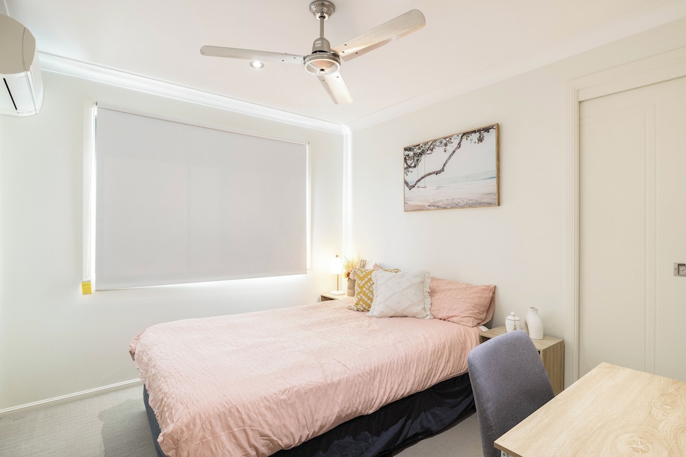 Superior Apartment, 1 Queen Bed, Non Smoking, Kitchenette