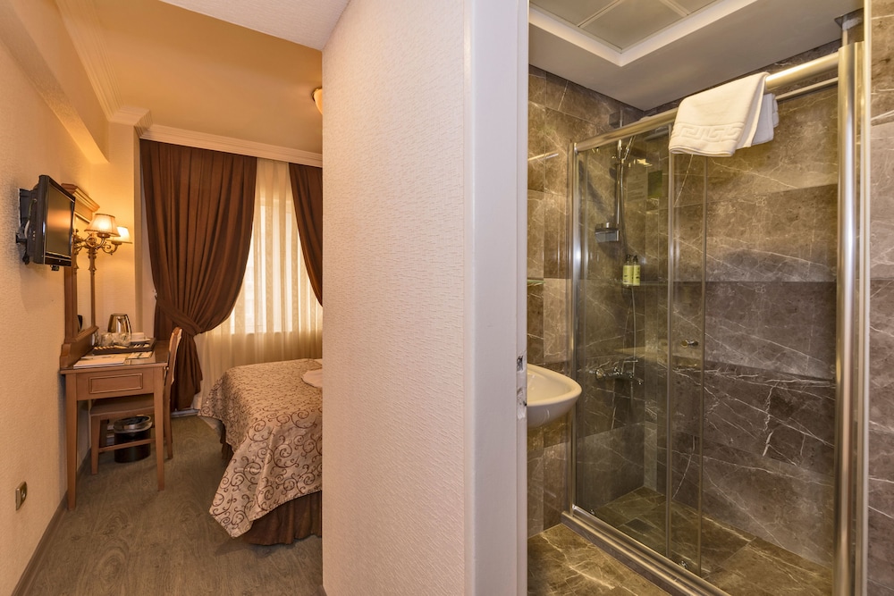 Single Room photo 3
