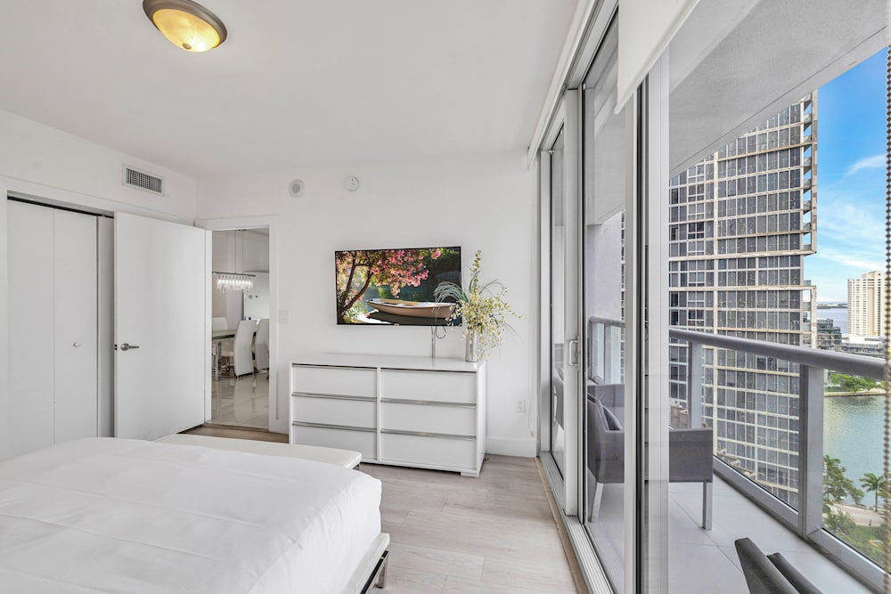 Comfort Apartment photo 2