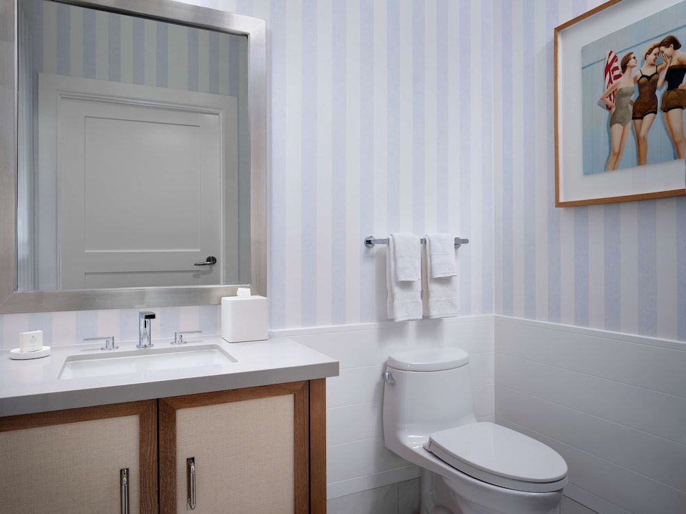 Resort View Villa - Mobility Tub - Photo 5