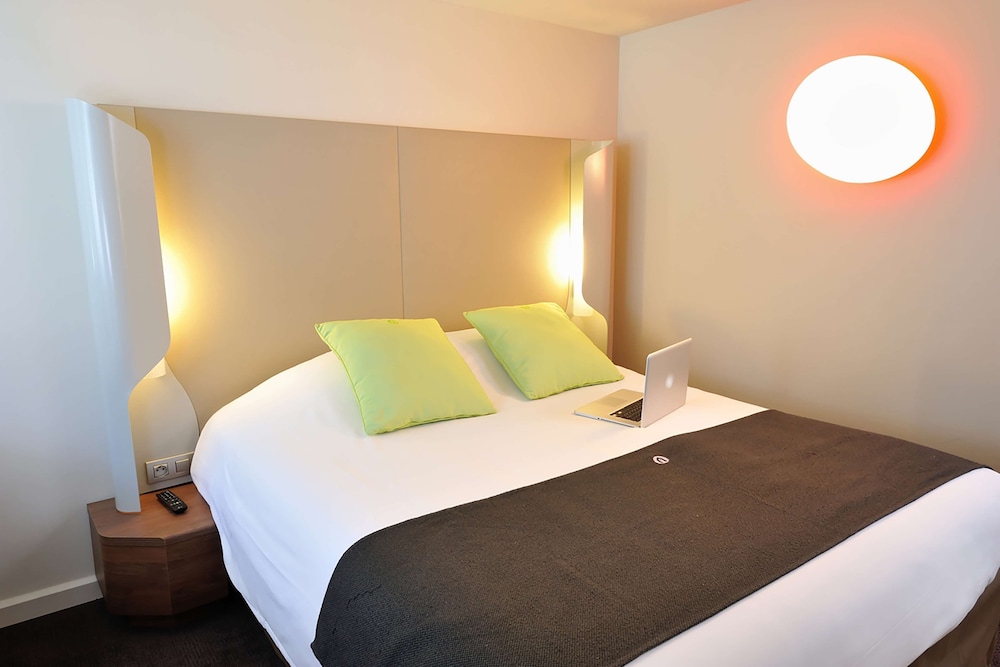 Standard Room, 1 Double Bed - Photo 5