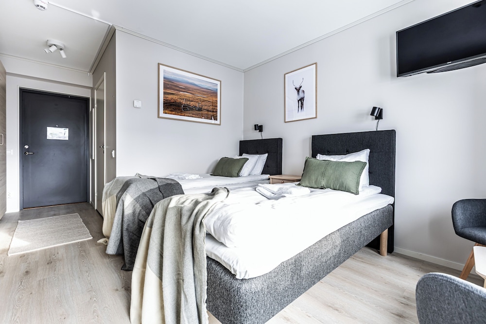 Twin Room, Kitchen
