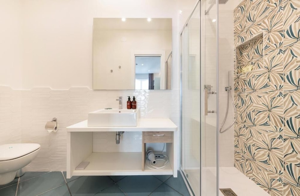 Junior Suite, City View photo 3