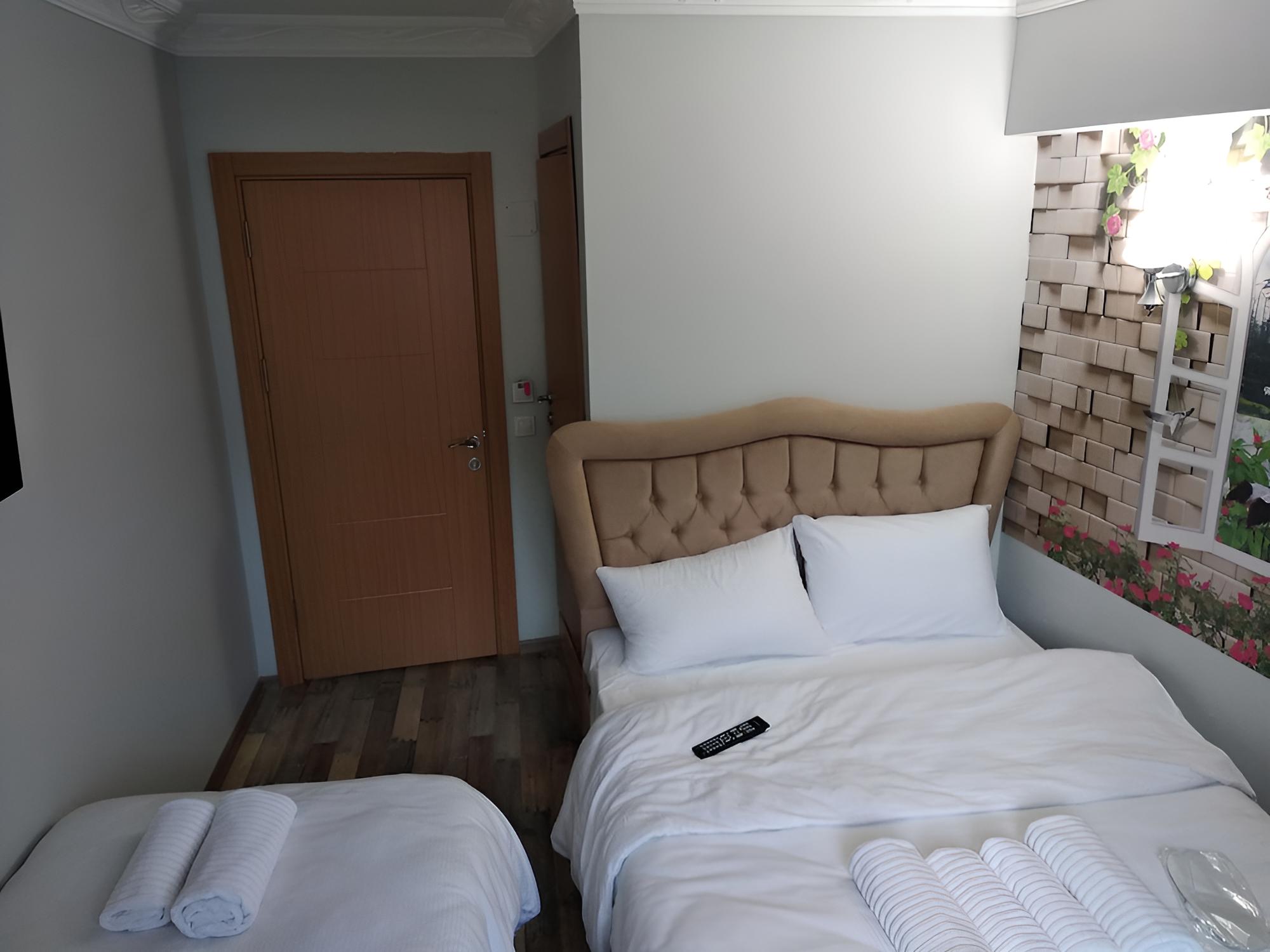 Standard Triple Room photo 2
