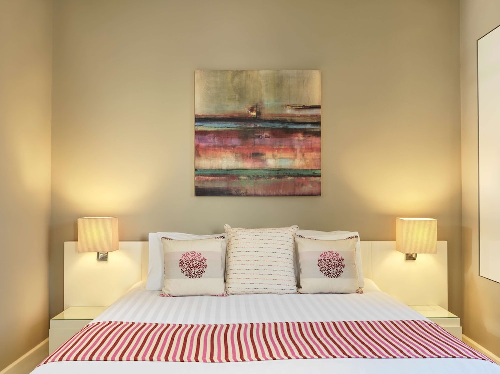 One Bedroom Apartment