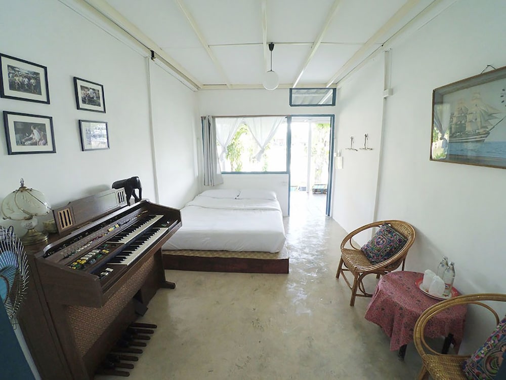 Standard AC