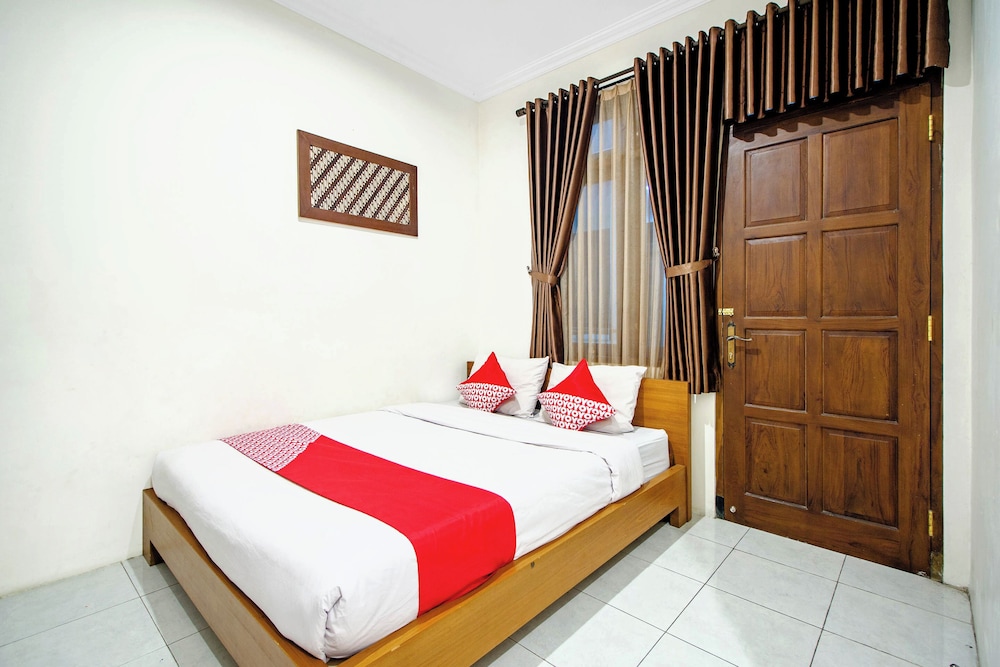 Deluxe Double Room - Photo 1
