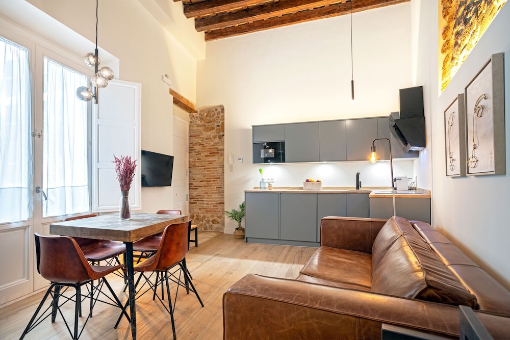 Apartment (1 Bedroom)