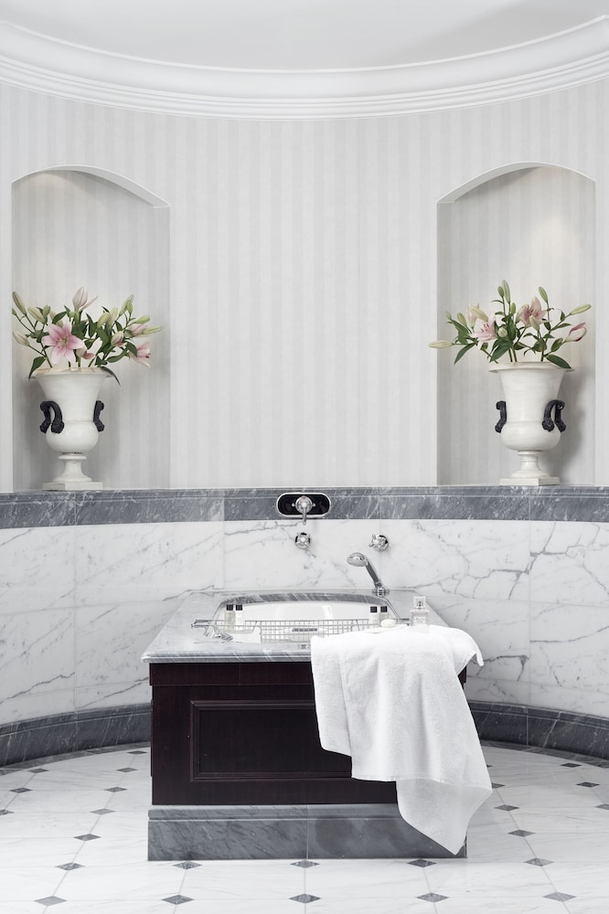 Executive Suite, 1 Bedroom thumbnail 6