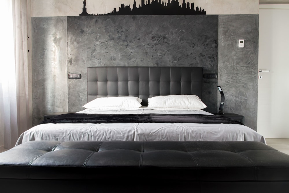 Luxury Suite, 1 Bedroom, Balcony, Tower photo 3