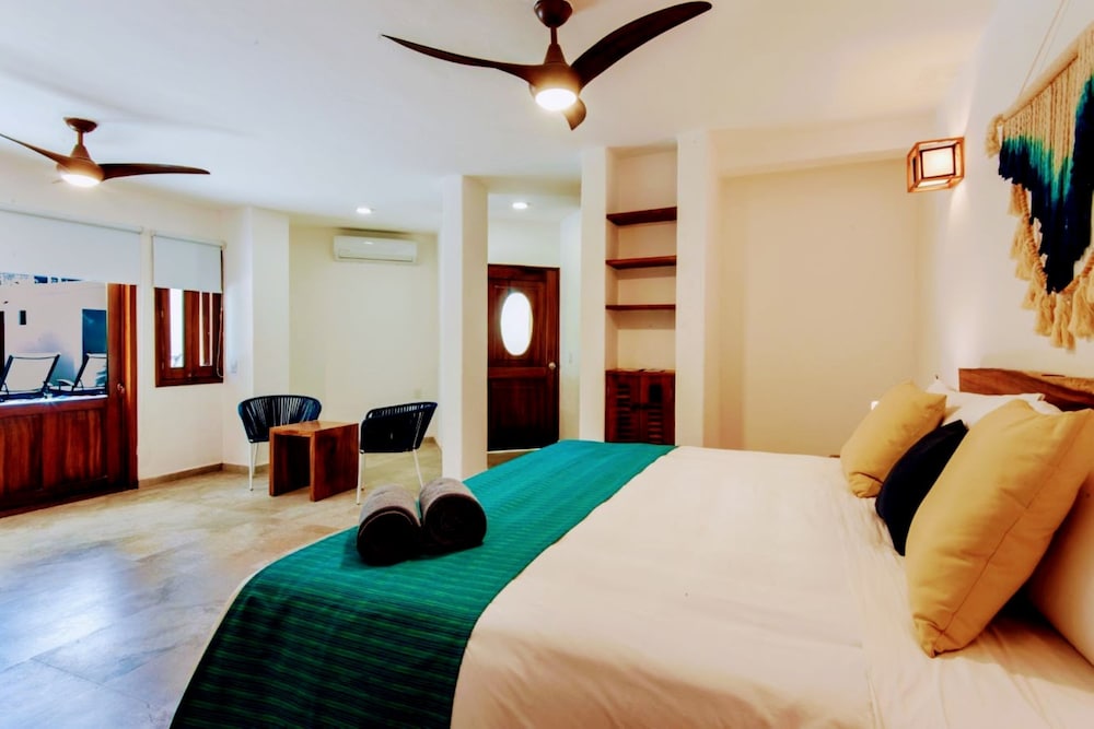 Exclusive Triple Room photo 3