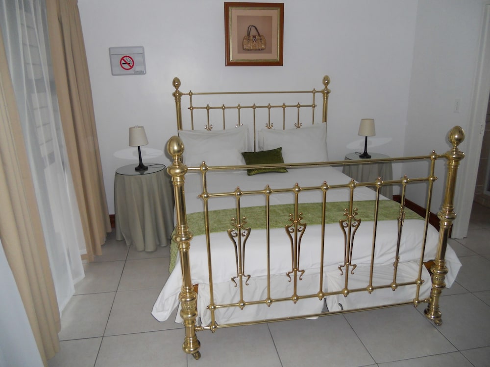 Double Or Twin Room photo 1