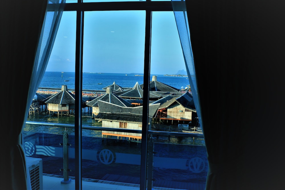 Superior Seaview Twin photo 3
