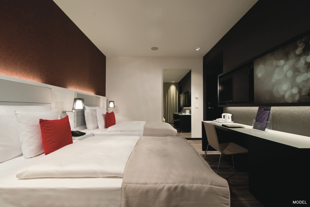 Deluxe Room, 2 Twin Beds - Photo 2