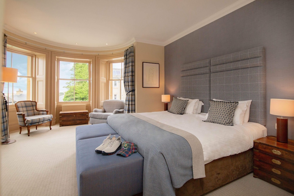 Deluxe Double Room, 1 King Bed photo 3
