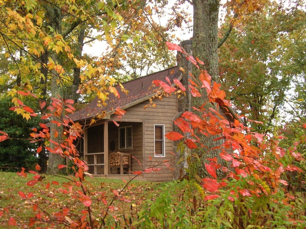 Superior Cabin, Ensuite (Red Cedar)