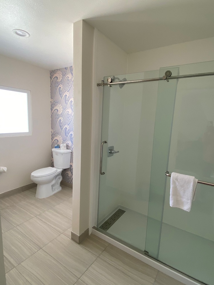Deluxe Suite, 2 Bedrooms photo 2