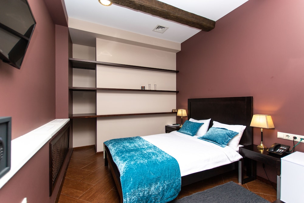 Economy Double Room