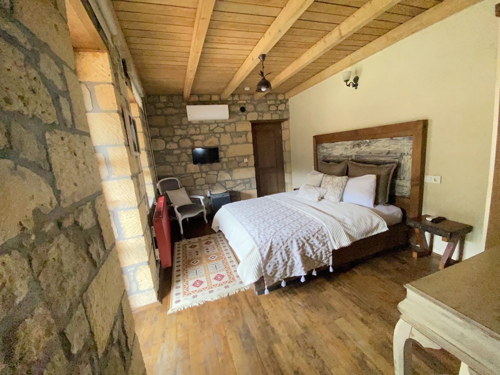 Basic Double Room, Balcony