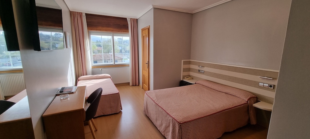 Triple Room photo 2