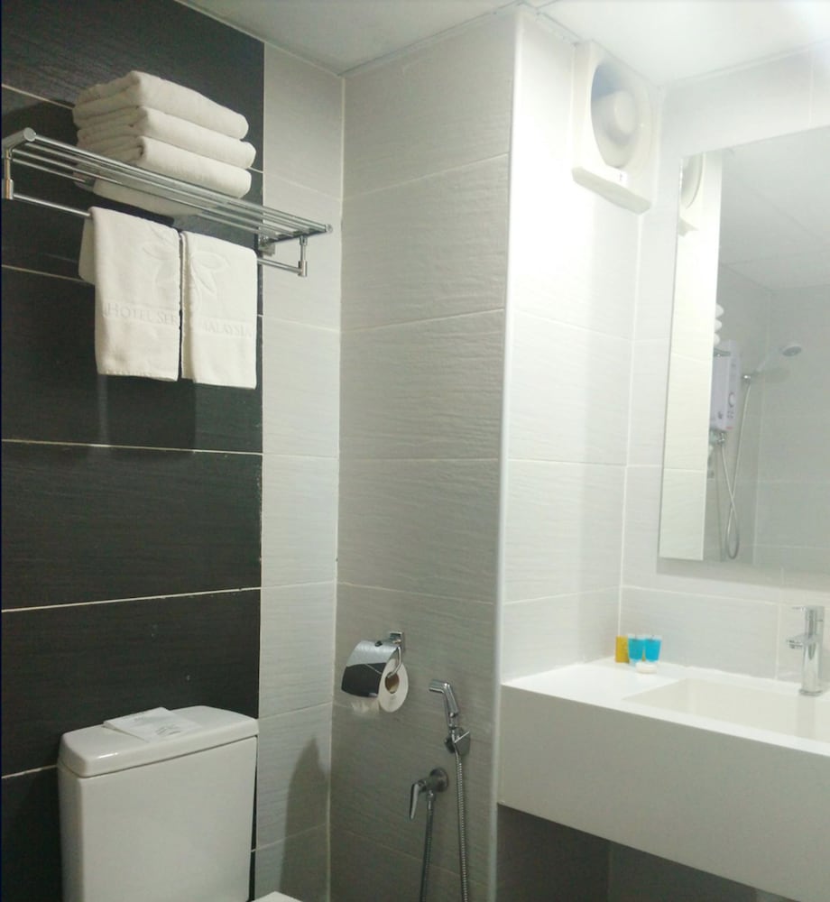 Superior Twin Room photo 3