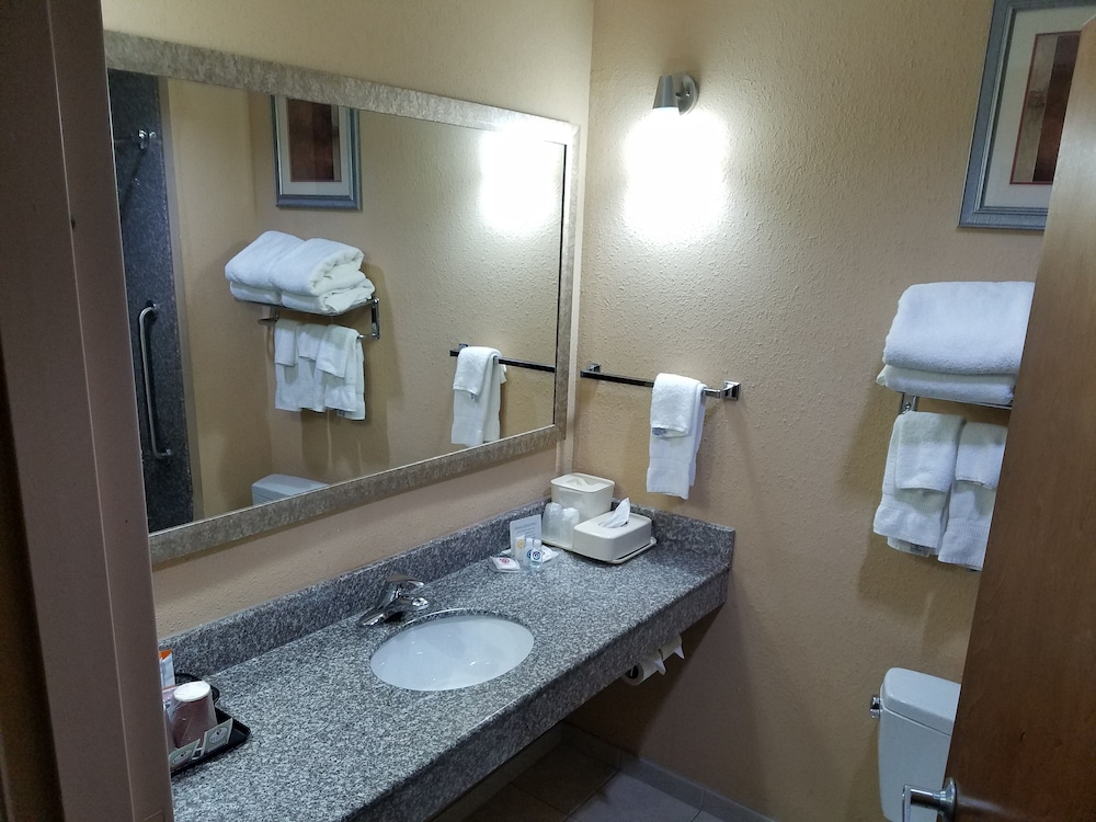 Suite, Non Smoking - Photo 25