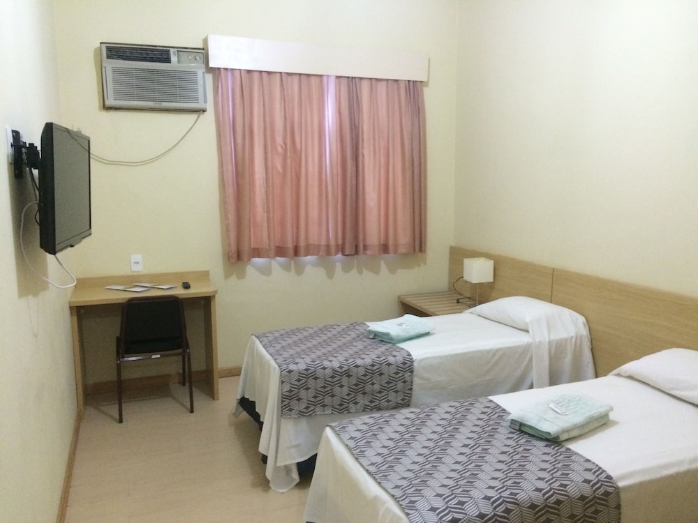 Double or Twin Room - Photo 3