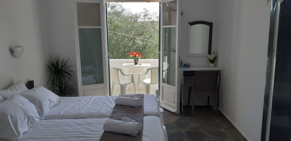 Design Apartment, 2 Bedrooms, Garden View