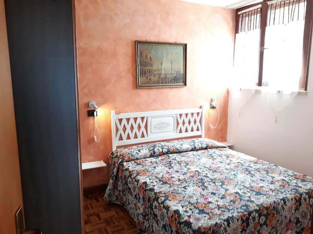 Apartment, 1 Bedroom, Lake View