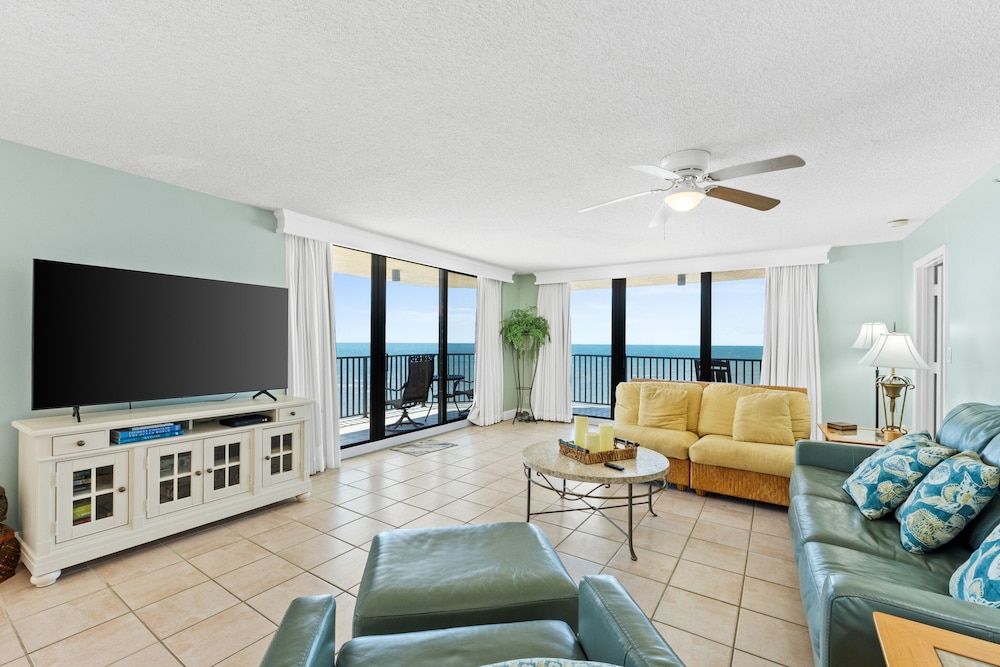Condo, 2 Bedrooms, Ocean View (1006B)