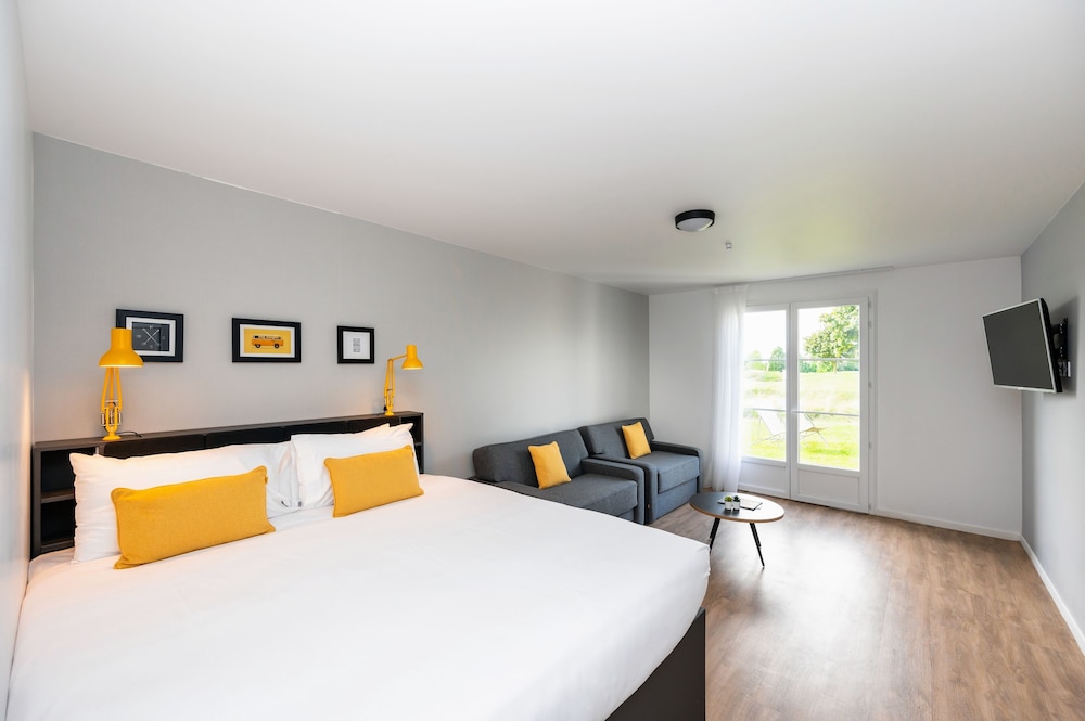 Villa, 5 Bedrooms photo 1