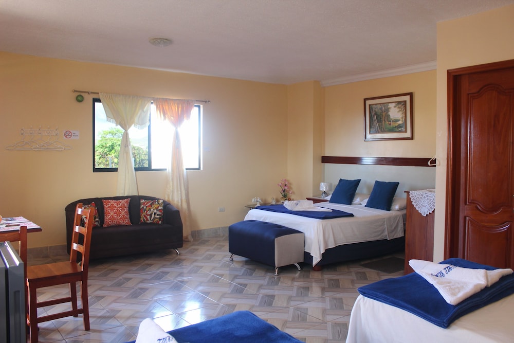Quadruple Room, Ocean View photo 1