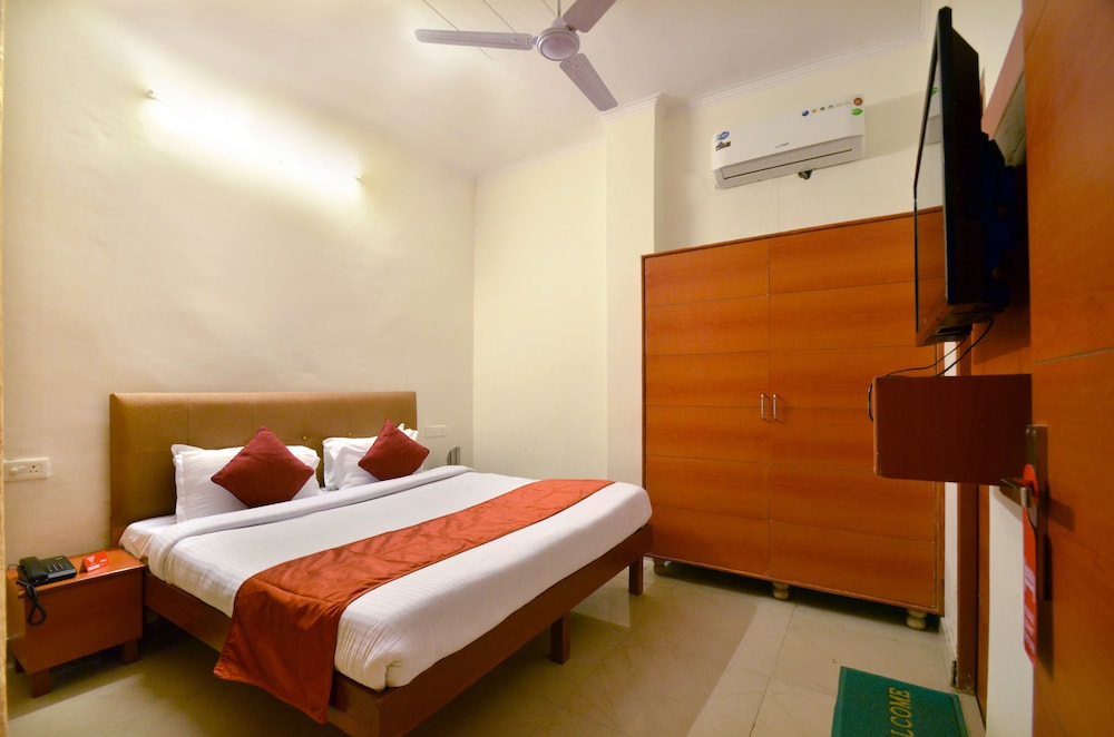 Standard Double Or Twin Room, 1 Double Bed, Private Bathroom photo 2