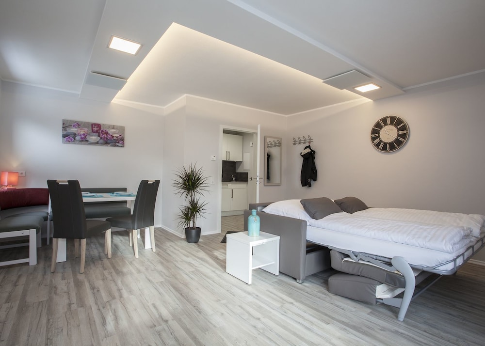 Family Apartment photo 2