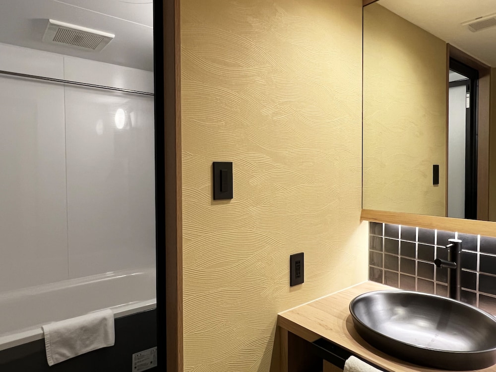 Grand Twin Room - Photo 4