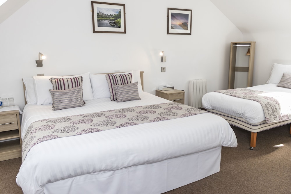 Standard Triple Room photo 2