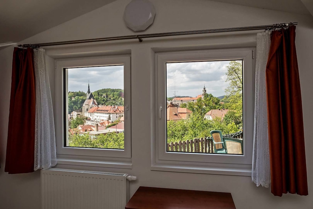 Standard Suite, 1 Bedroom photo 2